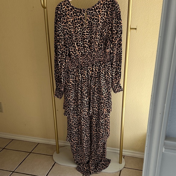Tiered Ruffle Leopard Print High/Low Maxi Dress - Picture 6 of 9